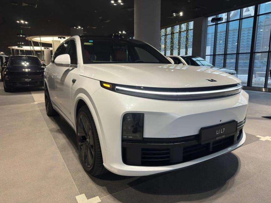 Li Auto (Lixiang) L7 I Рестайлинг Москва  - изображение 2