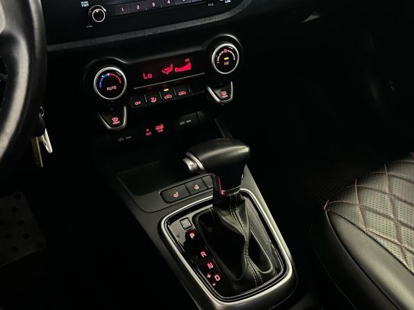 Kia Rio IV с пробегом 2020 года, цена 1 347 000 рублей, 140086 км, хэтчбек, Автокод Объявления