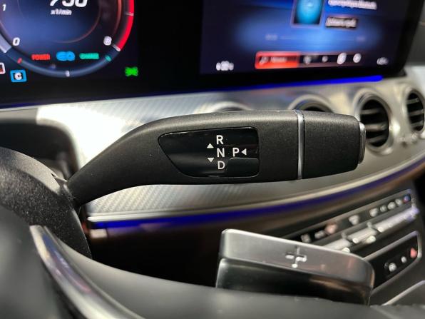Mercedes-Benz E-Класс V (W213 S213 C238) Рестайлинг с пробегом 2021 года, цена 5 150 000 рублей, 55480 км, седан, Автокод Объявления