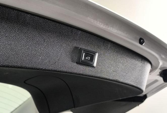 Audi Q5 I (8R) Рестайлинг с пробегом 2012 года, цена 2 000 000 рублей, 191388 км, внедорожник, Автокод Объявления