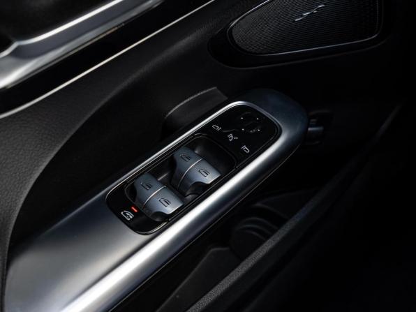 Mercedes-Benz C-Класс V (W206) с пробегом 2024 года, цена 5 200 000 рублей, 8448 км, седан, Автокод Объявления