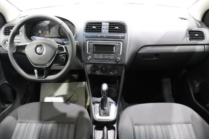 Volkswagen Polo V Рестайлинг с пробегом 2015 года, цена 745 000 рублей, 183162 км, седан, Автокод Объявления