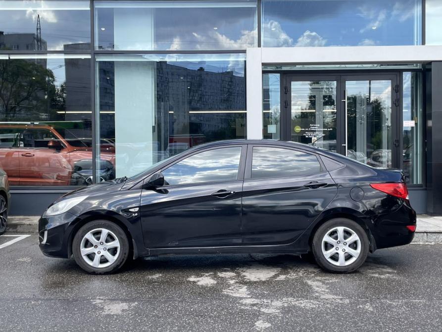 Hyundai Solaris I Москва  - изображение 8