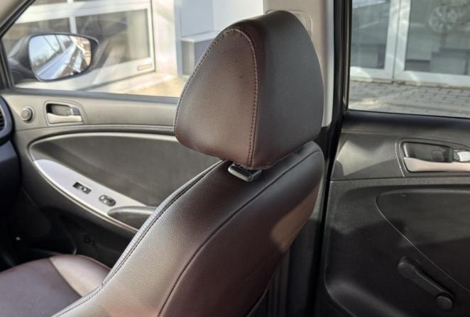 Hyundai Solaris I Рестайлинг с пробегом 2016 года, цена 1 000 000 рублей, 199607 км, седан, Автокод Объявления