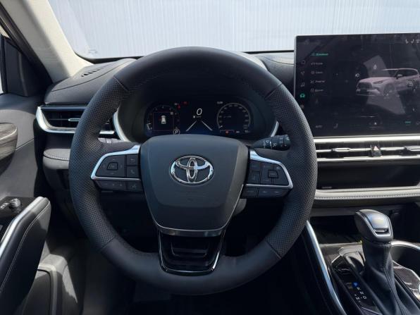 Toyota Highlander IV (XU70) с пробегом 2026 года, цена 5 549 000 рублей, 11 км, внедорожник, Автокод Объявления
