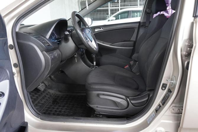 Hyundai Solaris I с пробегом 2011 года, цена 649 000 рублей, 248121 км, седан, Автокод Объявления