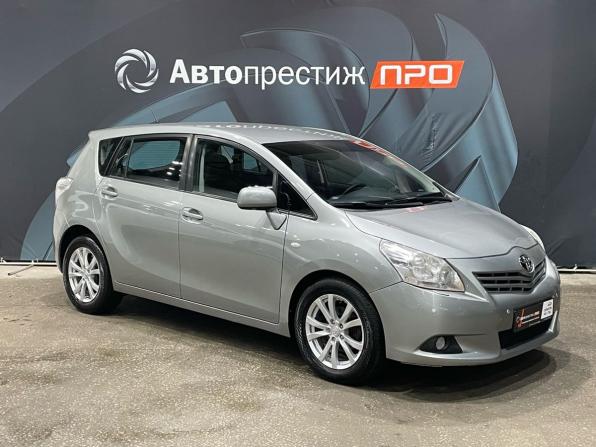 Toyota Verso I с пробегом 2011 года, цена 830 000 рублей, 257551 км, компактвэн, Автокод Объявления