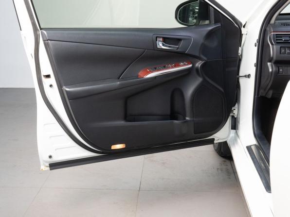 Toyota Camry VII (XV50) с пробегом 2012 года, цена 1 650 000 рублей, 243934 км, седан, Автокод Объявления