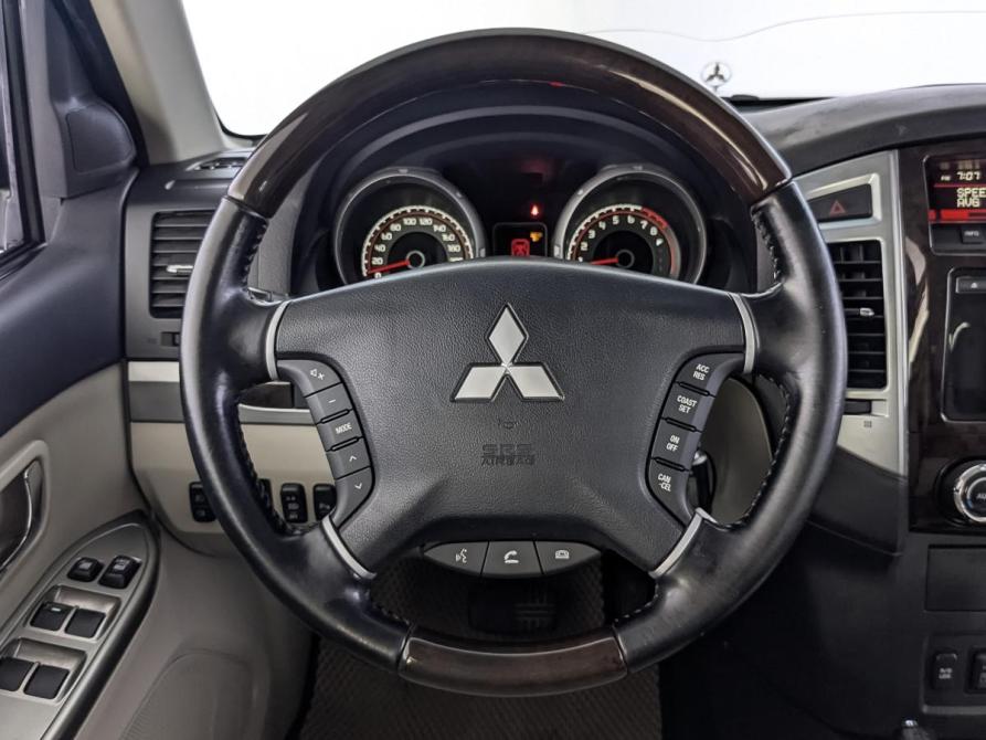 Mitsubishi Pajero IV Рестайлинг 2 Москва  - изображение 21