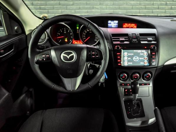 Mazda 3 II (BL) с пробегом 2011 года, цена 850 000 рублей, 220242 км, седан, Автокод Объявления