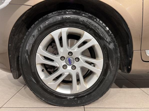 Volvo XC60 I Рестайлинг с пробегом 2015 года, цена 1 999 000 рублей, 211281 км, внедорожник, Автокод Объявления