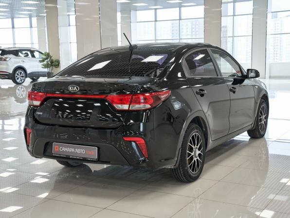 Kia Rio IV с пробегом 2018 года, цена 1 100 000 рублей, 88552 км, седан, Автокод Объявления