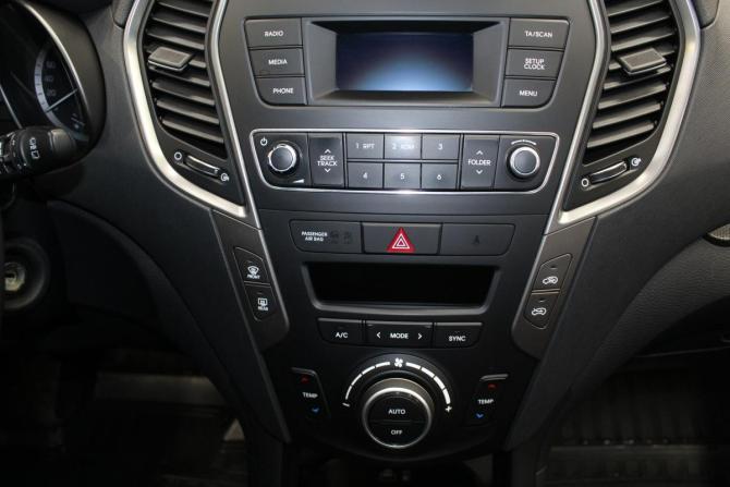 Hyundai Santa Fe III Рестайлинг с пробегом 2018 года, цена 2 419 000 рублей, 78593 км, внедорожник, Автокод Объявления