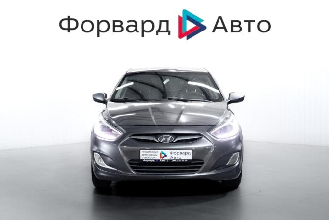 Hyundai Solaris I с пробегом 2014 года, цена 949 000 рублей, 213617 км, седан, Автокод Объявления