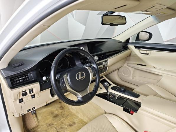 Lexus ES VI с пробегом 2015 года, цена 2 045 000 рублей, 230546 км, седан, Автокод Объявления