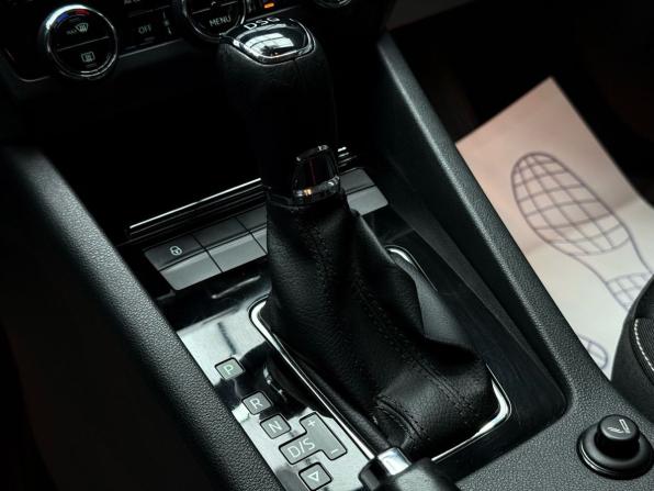 Skoda Octavia III (A7) Рестайлинг с пробегом 2018 года, цена 1 849 000 рублей, 119500 км, лифтбек, Автокод Объявления