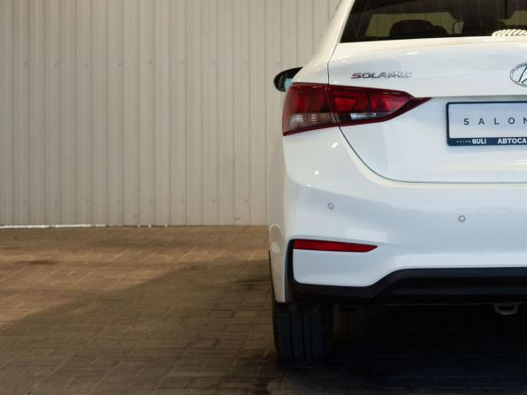 Hyundai Solaris II с пробегом 2018 года, цена 1 245 000 рублей, 181334 км, седан, Автокод Объявления