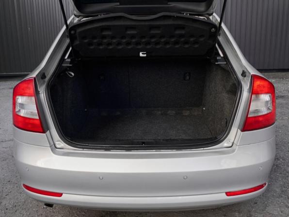Skoda Octavia II (A5) Рестайлинг с пробегом 2013 года, цена 910 000 рублей, 128376 км, лифтбек, Автокод Объявления