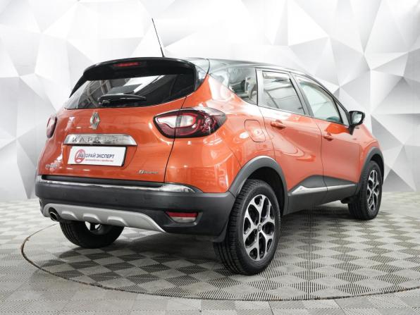 Renault Kaptur I с пробегом 2016 года, цена 1 330 000 рублей, 100000 км, внедорожник, Автокод Объявления