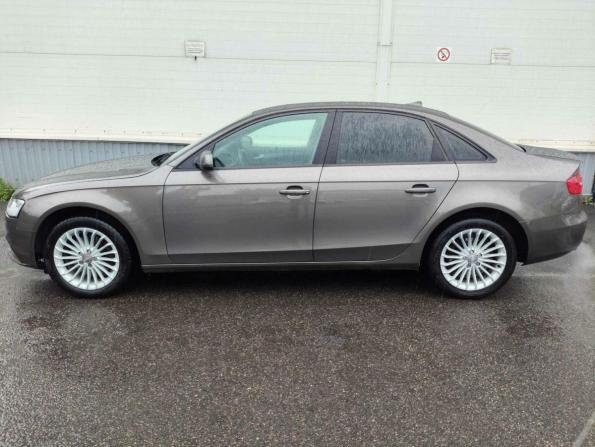 Audi A4 IV (B8) Рестайлинг с пробегом 2014 года, цена 800 000 рублей, 341169 км, седан, Автокод Объявления