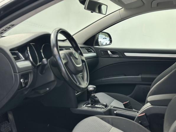 Skoda Superb II с пробегом 2012 года, цена 1 090 000 рублей, 169788 км, лифтбек, Автокод Объявления