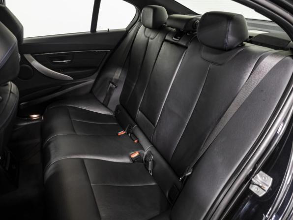 BMW 3 серии VI (F3x) Рестайлинг с пробегом 2018 года, цена 2 800 000 рублей, 95312 км, седан, Автокод Объявления