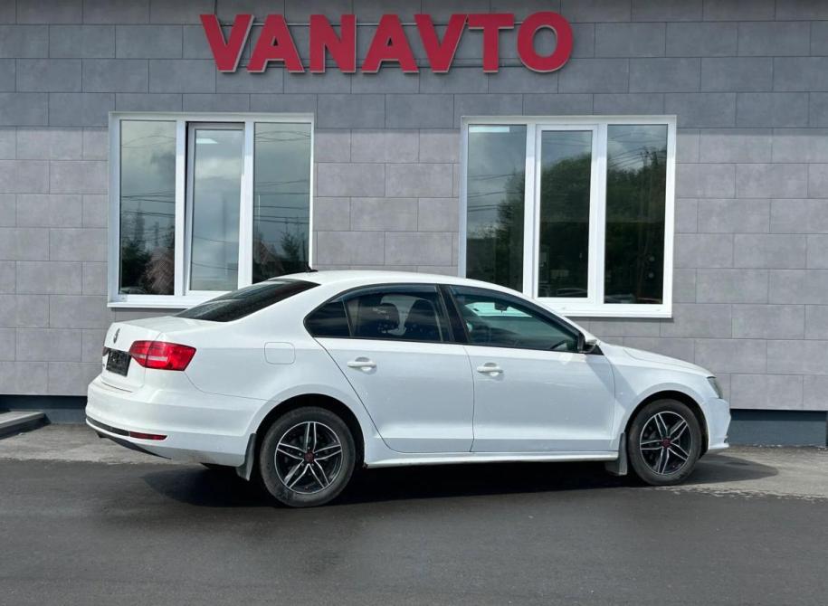 Volkswagen Jetta VI Рестайлинг Альметьевск  - изображение 5