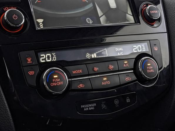 Nissan Qashqai II с пробегом 2018 года, цена 1 920 000 рублей, 109956 км, внедорожник, Автокод Объявления