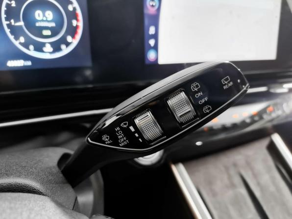 Omoda C5 I с пробегом 2023 года, цена 1 867 000 рублей, 49027 км, внедорожник, Автокод Объявления
