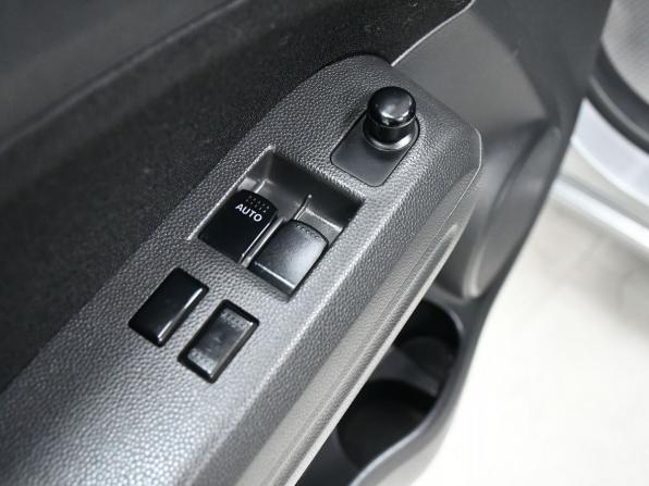 Suzuki Splash I Рестайлинг с пробегом 2012 года, цена 497 000 рублей, 269427 км, хэтчбек, Автокод Объявления
