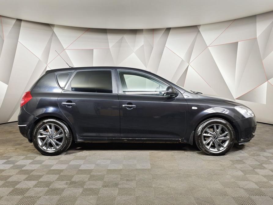 Kia Ceed I Москва  - изображение 6