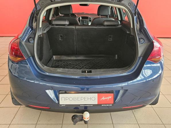 Opel Astra J с пробегом 2011 года, цена 697 000 рублей, 127160 км, хэтчбек, Автокод Объявления