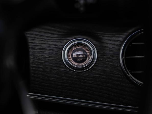 Mercedes-Benz E-Класс V (W213 S213 C238) с пробегом 2019 года, цена 3 249 000 рублей, 116900 км, седан, Автокод Объявления