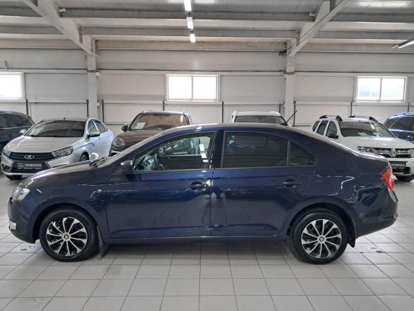 Skoda Rapid I с пробегом 2017 года, цена 1 355 000 рублей, 92630 км, лифтбек, Автокод Объявления
