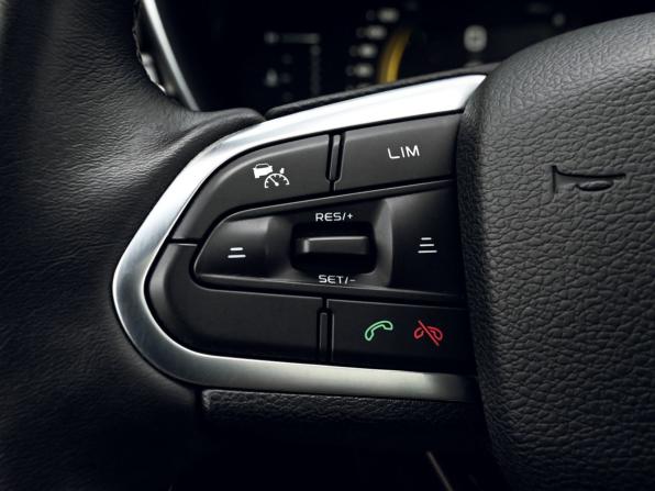 Geely Atlas Pro с пробегом 2023 года, цена 2 249 000 рублей, 35541 км, внедорожник, Автокод Объявления