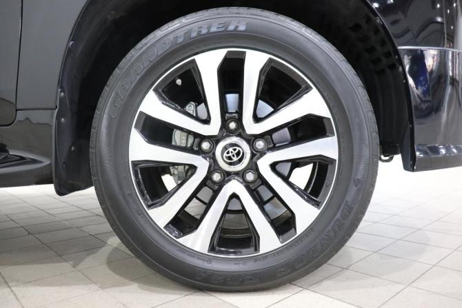 Toyota Land Cruiser 200 Series Рестайлинг 2 с пробегом 2020 года, цена 8 520 000 рублей, 66459 км, внедорожник, Автокод Объявления