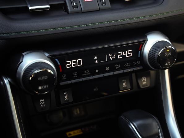 Toyota RAV4 V (XA50) с пробегом 2025 года, цена 3 823 777 рублей, 25000 км, внедорожник, Автокод Объявления