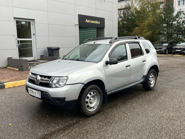 Renault Duster I Рестайлинг с пробегом 2017 года, цена 860 000 рублей, 153000 км, внедорожник, Автокод Объявления