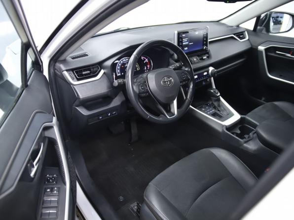 Toyota RAV4 V (XA50) с пробегом 2022 года, цена 3 790 000 рублей, 71944 км, внедорожник, Автокод Объявления