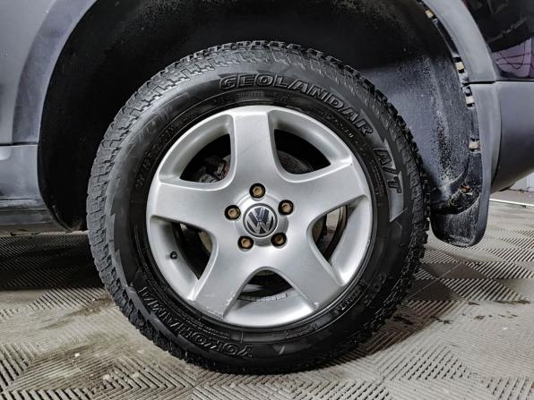 Volkswagen Touareg I Рестайлинг с пробегом 2008 года, цена 990 000 рублей, 183124 км, внедорожник, Автокод Объявления