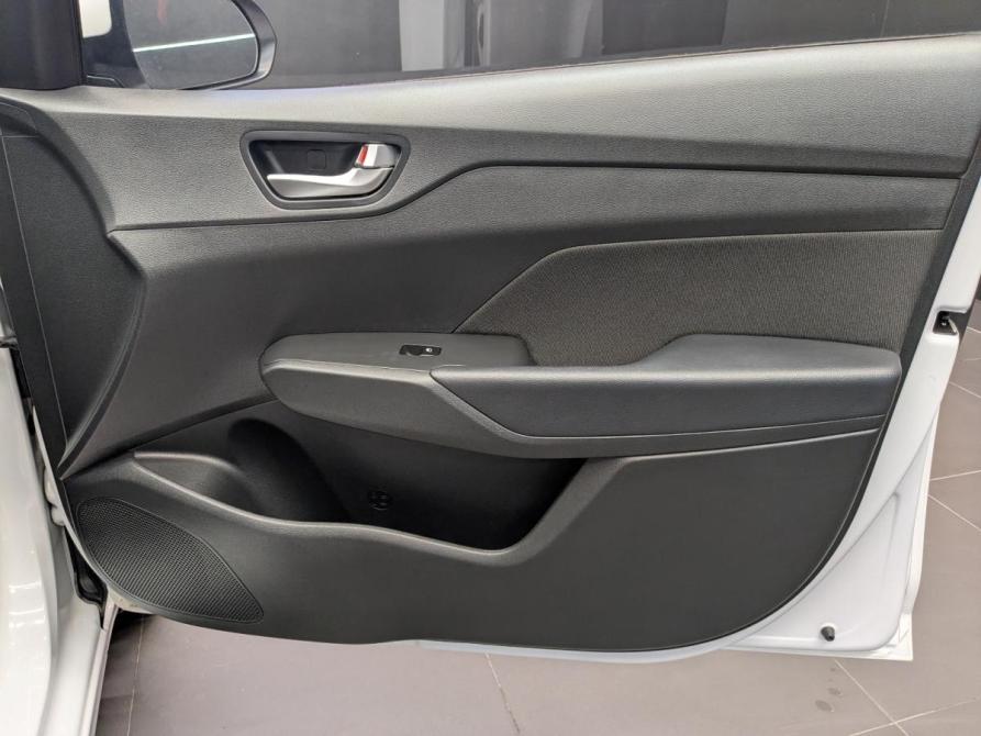 Hyundai Solaris II Рестайлинг Москва  - изображение 16
