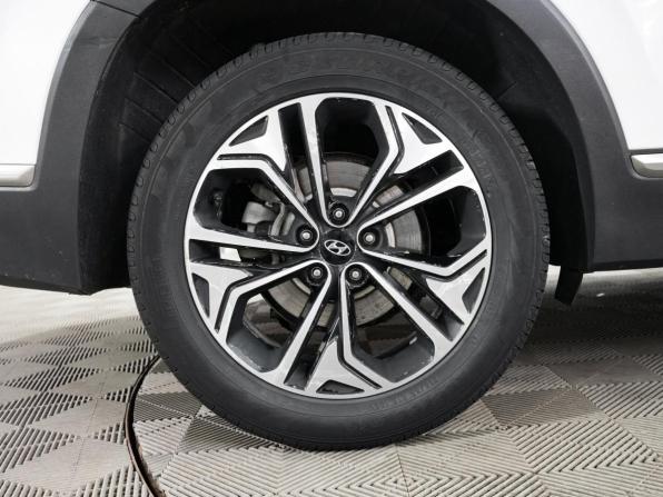 Hyundai Santa Fe IV с пробегом 2018 года, цена 2 544 000 рублей, 183000 км, внедорожник, Автокод Объявления