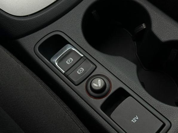 Audi Q3 I (8U) с пробегом 2014 года, цена 1 599 000 рублей, 136216 км, внедорожник, Автокод Объявления