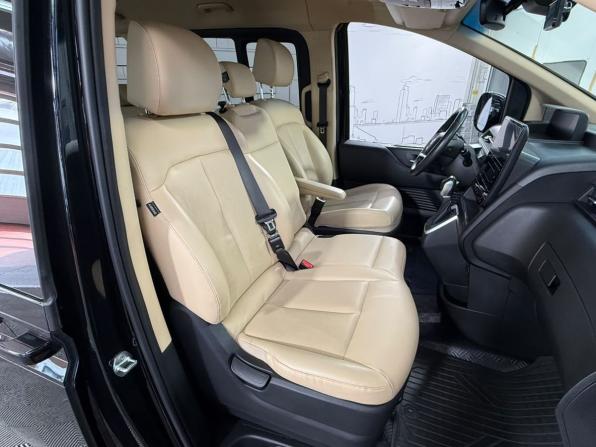 Hyundai Staria I с пробегом 2022 года, цена 3 999 000 рублей, 78000 км, минивэн, Автокод Объявления