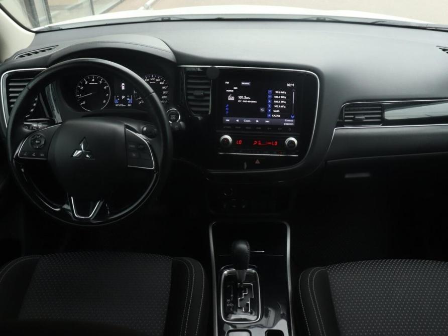 Mitsubishi Outlander III Рестайлинг 3 Казань  - изображение 7