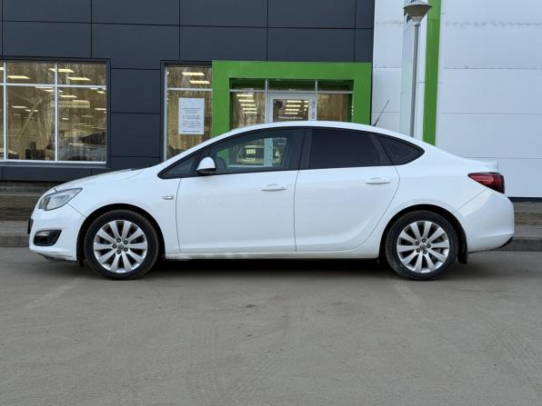 Opel Astra J Рестайлинг с пробегом 2013 года, цена 599 000 рублей, 232641 км, седан, Автокод Объявления