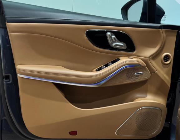 Rising Auto R7 с пробегом 2022 года, цена 3 420 000 рублей, 14500 км, внедорожник, Автокод Объявления