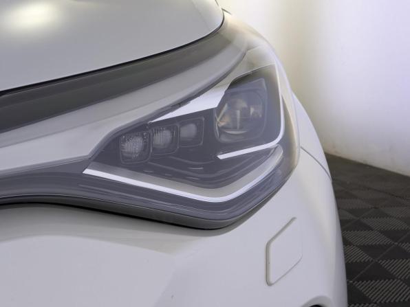 Toyota C-HR I Рестайлинг с пробегом 2021 года, цена 2 845 000 рублей, 55095 км, внедорожник, Автокод Объявления