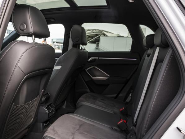 Audi Q3 II (F3) с пробегом 2022 года, цена 4 179 000 рублей, 45846 км, внедорожник, Автокод Объявления