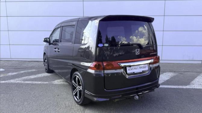 Honda Stepwgn III с пробегом 2007 года, цена 1 077 000 рублей, 238388 км, минивэн, Автокод Объявления